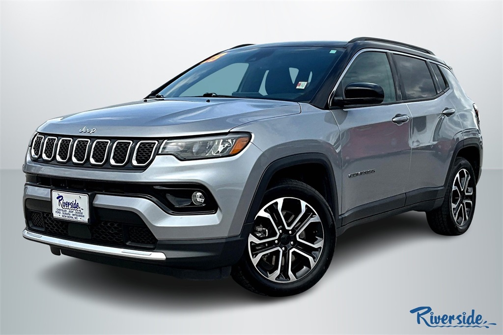 2023 Jeep Compass Limited photo 3