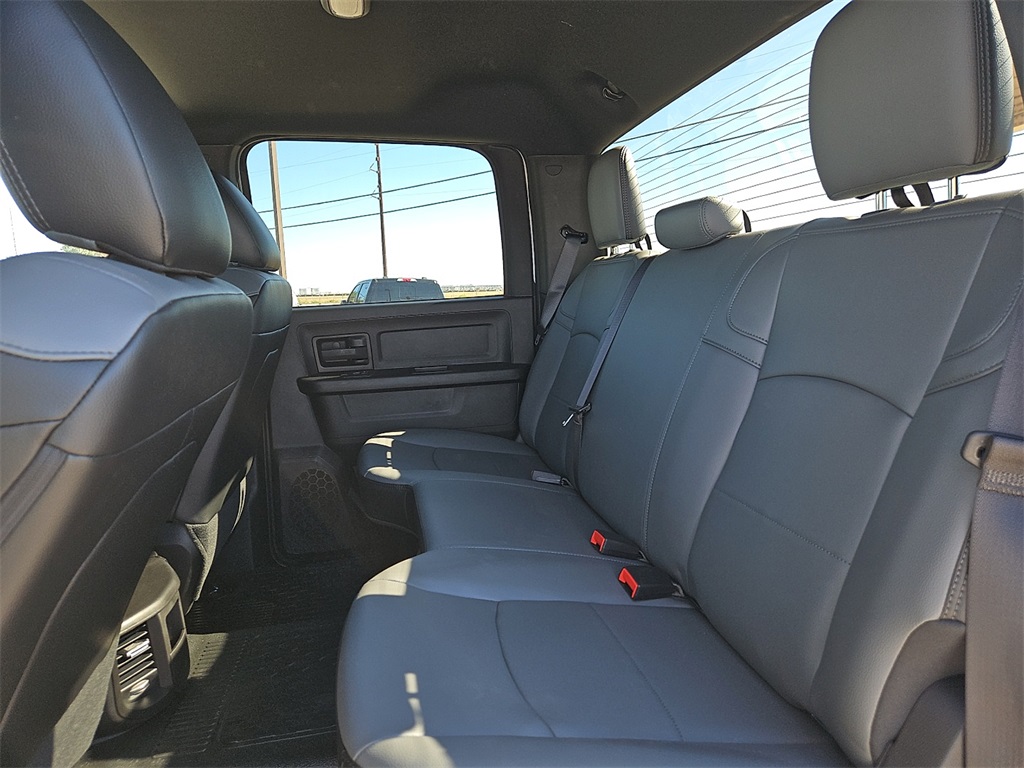 2026 Ram 5500 Tradesman photo 11