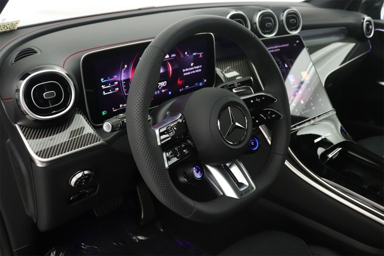 2026 Mercedes Benz GLC 43 AMG 4MATIC photo 4