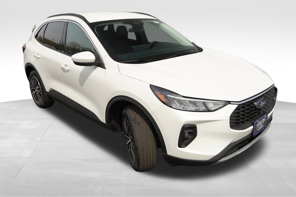 2024 Ford Escape SEL Plug-In Hybrid photo 4