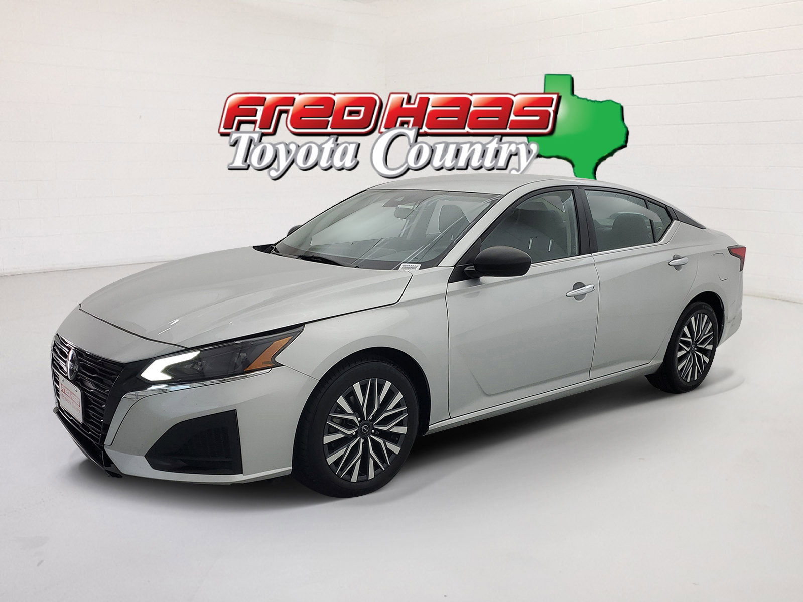 2024 Nissan Altima SV