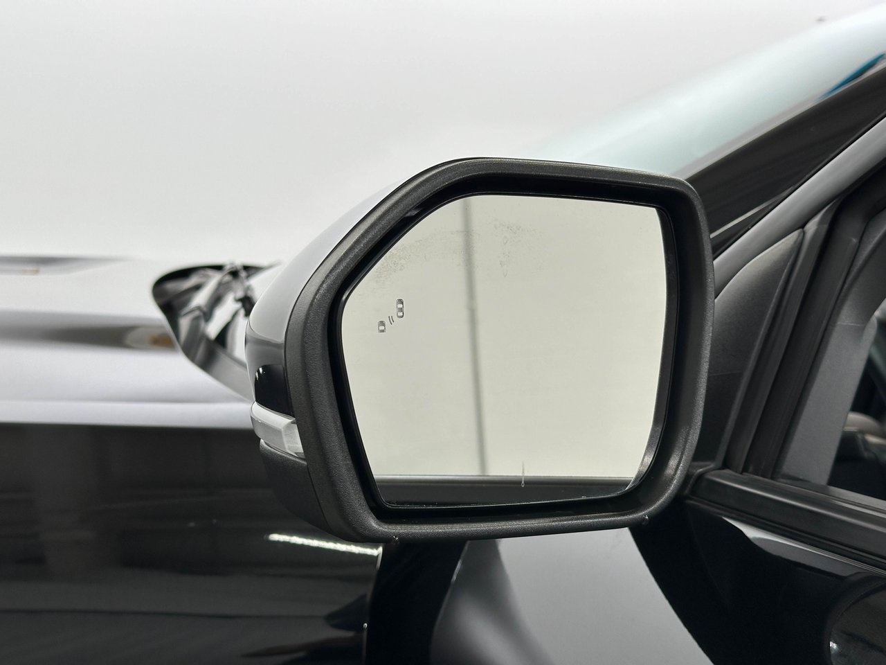 2022 Ford Explorer Limited photo 23