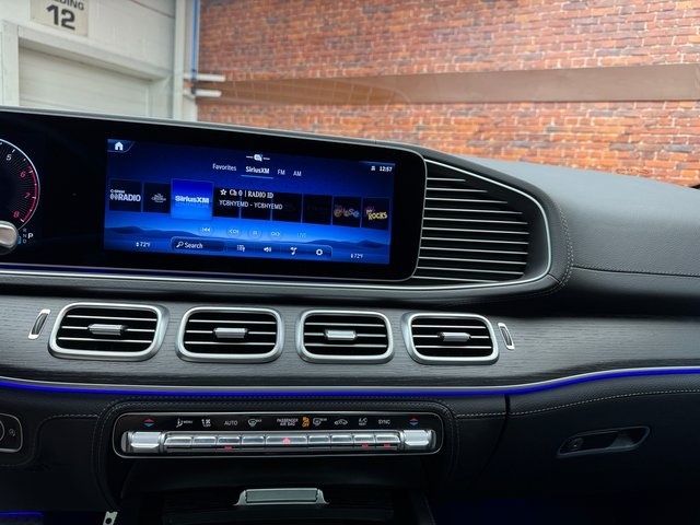 2025 Mercedes Benz GLS 450 4MATIC photo 16