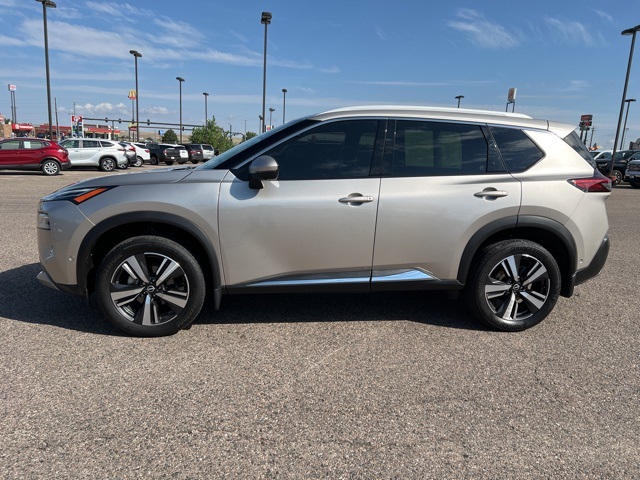 2023 Nissan Rogue Platinum photo 7