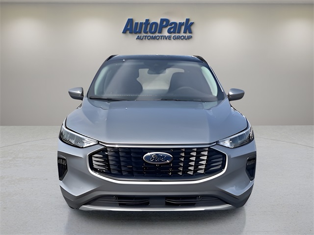 2024 Ford Escape Active photo 2
