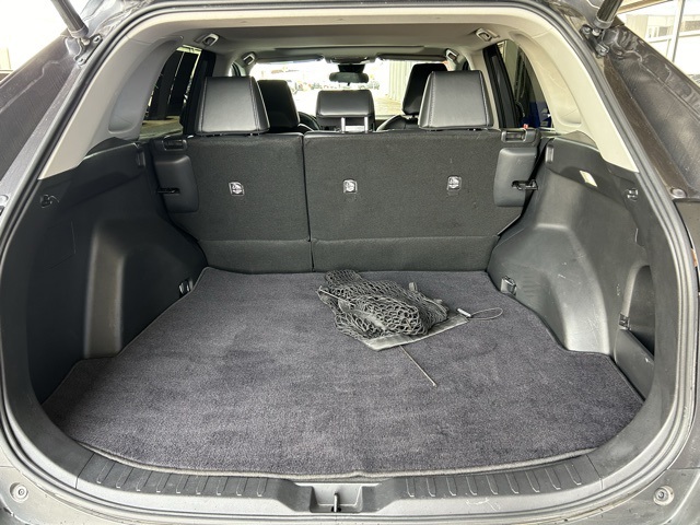 2022 Toyota RAV4 XLE Premium photo 26
