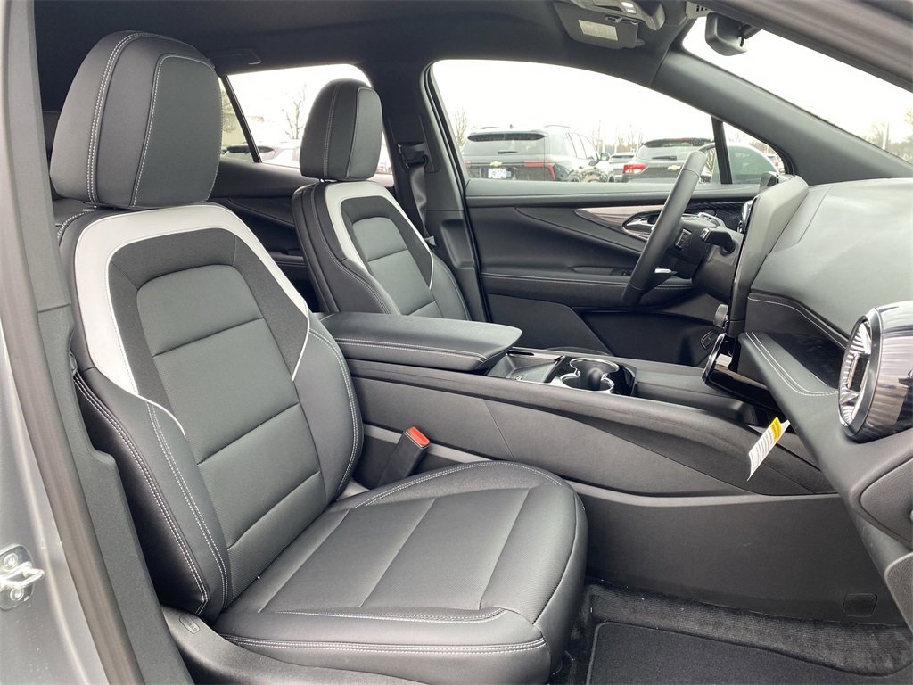 2025 Chevrolet Blazer EV photo 31