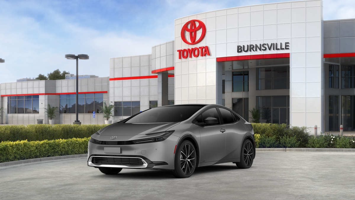 2026 Toyota Prius XLE's photo