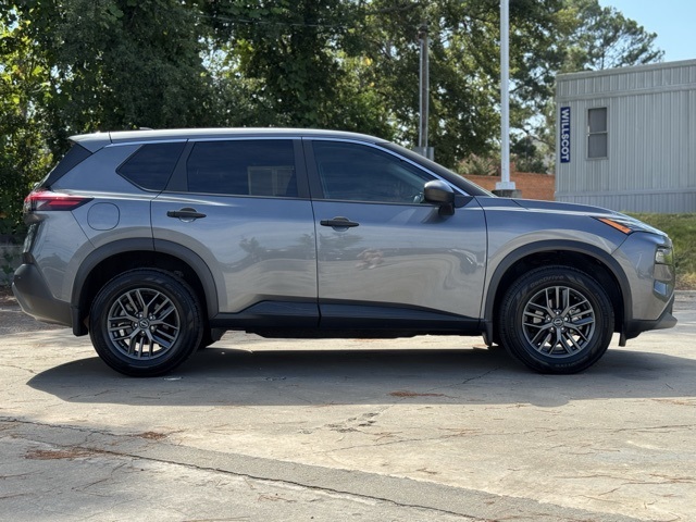 2023 Nissan Rogue S photo 8