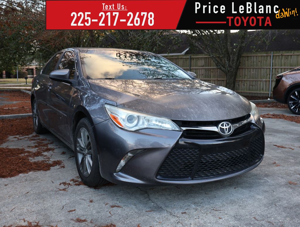 2017 Toyota Camry SE