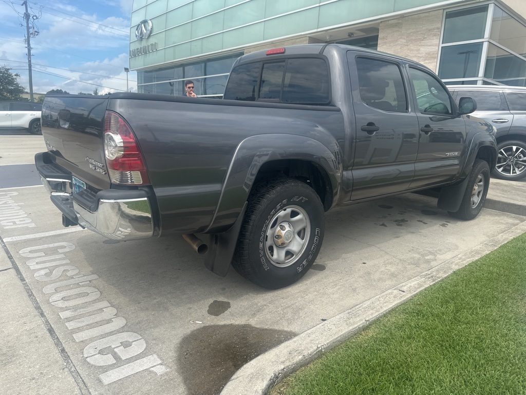 2013 Toyota Tacoma PreRunner SR5 photo 8
