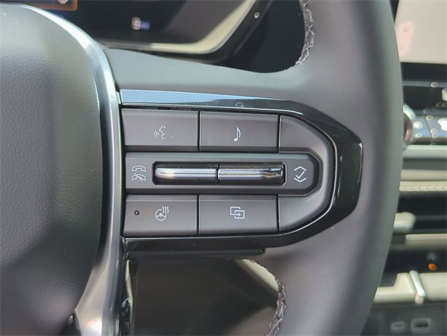 2025 Chevrolet Colorado Work Truck LT photo 34