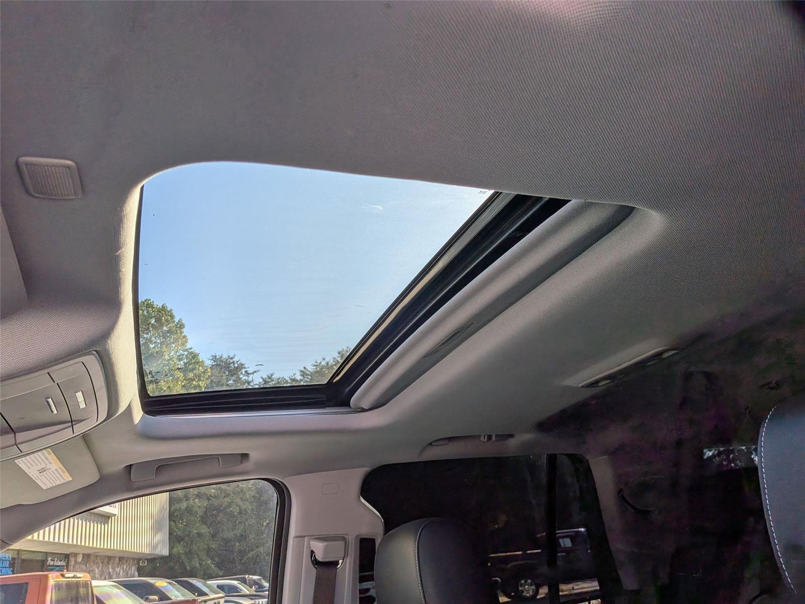 2019 Gmc Yukon SLT photo 15