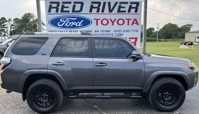 2021 Toyota 4Runner SR5 Premium's photo