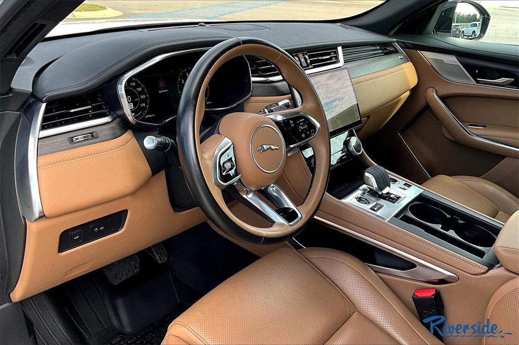 2021 Jaguar F-PACE P250 S photo 13