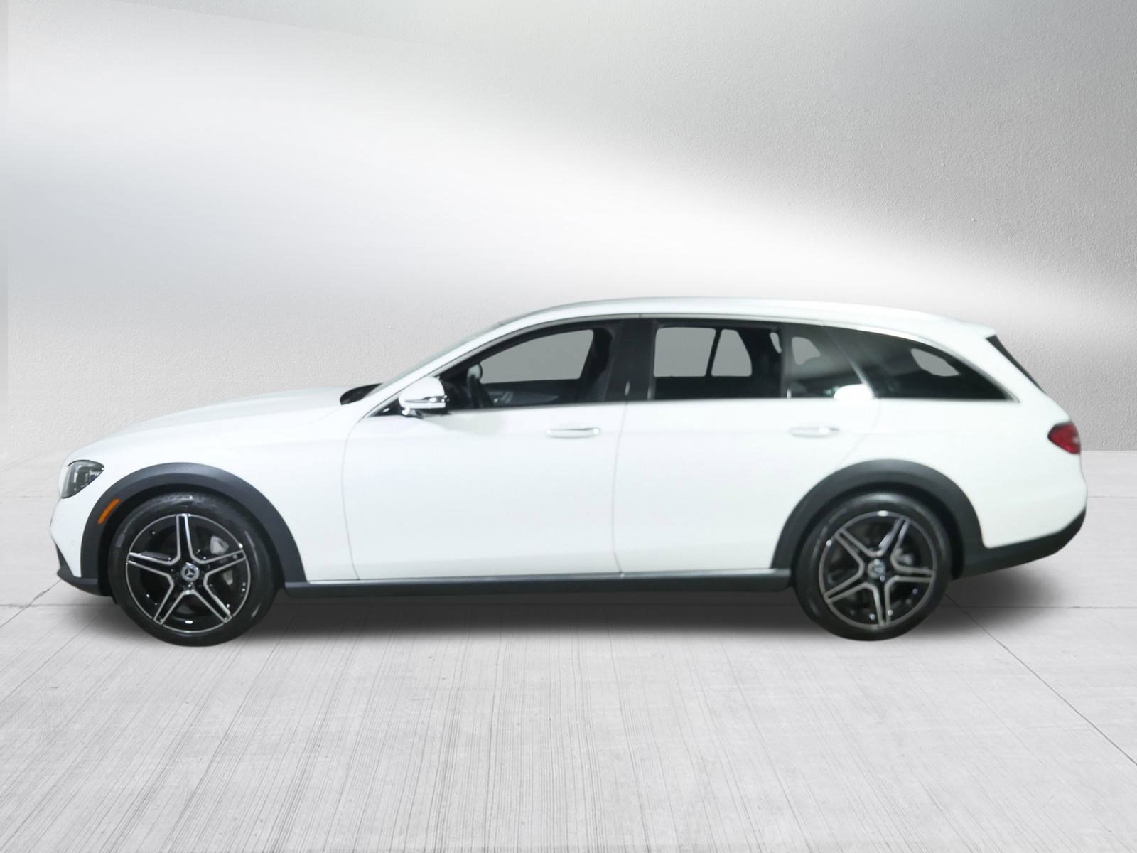 2023 Mercedes Benz E 450 4MATIC All-Terrain photo 4