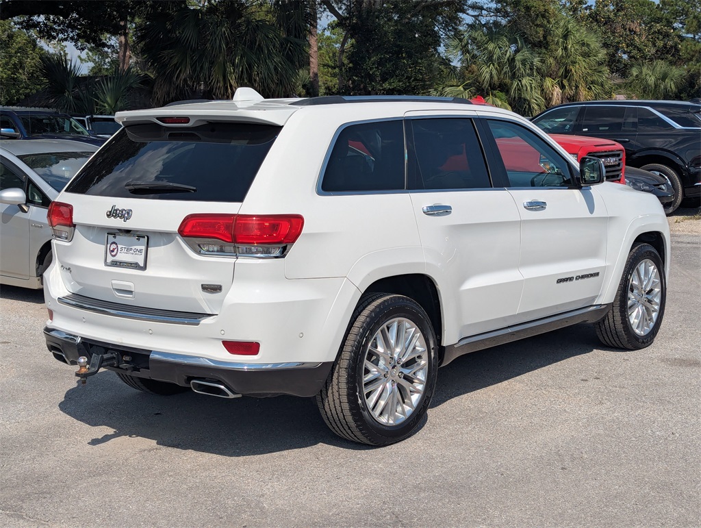2017 Jeep Grand Cherokee Summit photo 4