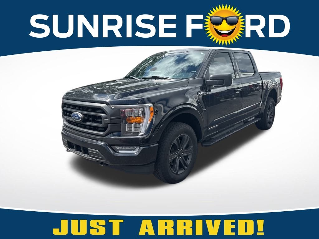 2023 Ford F-150 XLT photo 2
