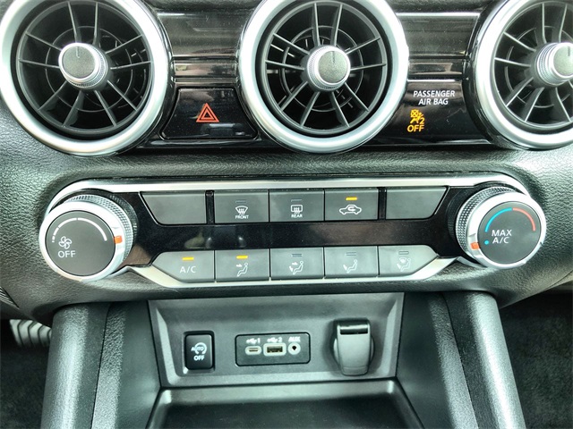 2024 Nissan Sentra SV photo 8