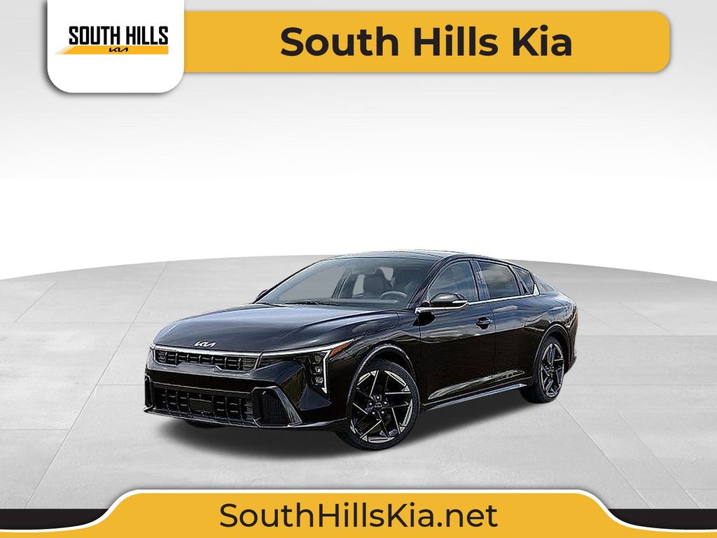 2025 Kia K4 GT-Line's photo