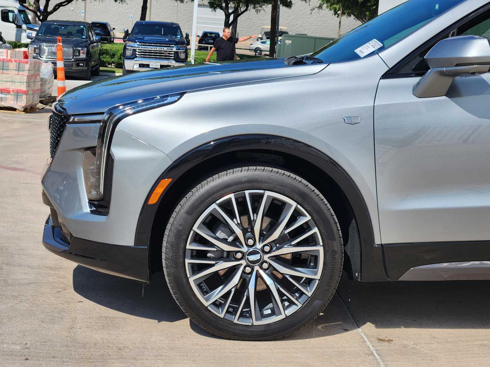 2025 Cadillac XT4 Sport photo 5