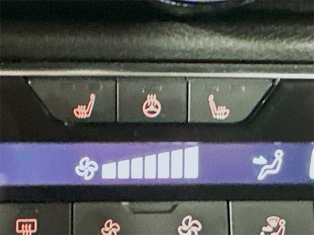 2024 Nissan Sentra SR photo 18