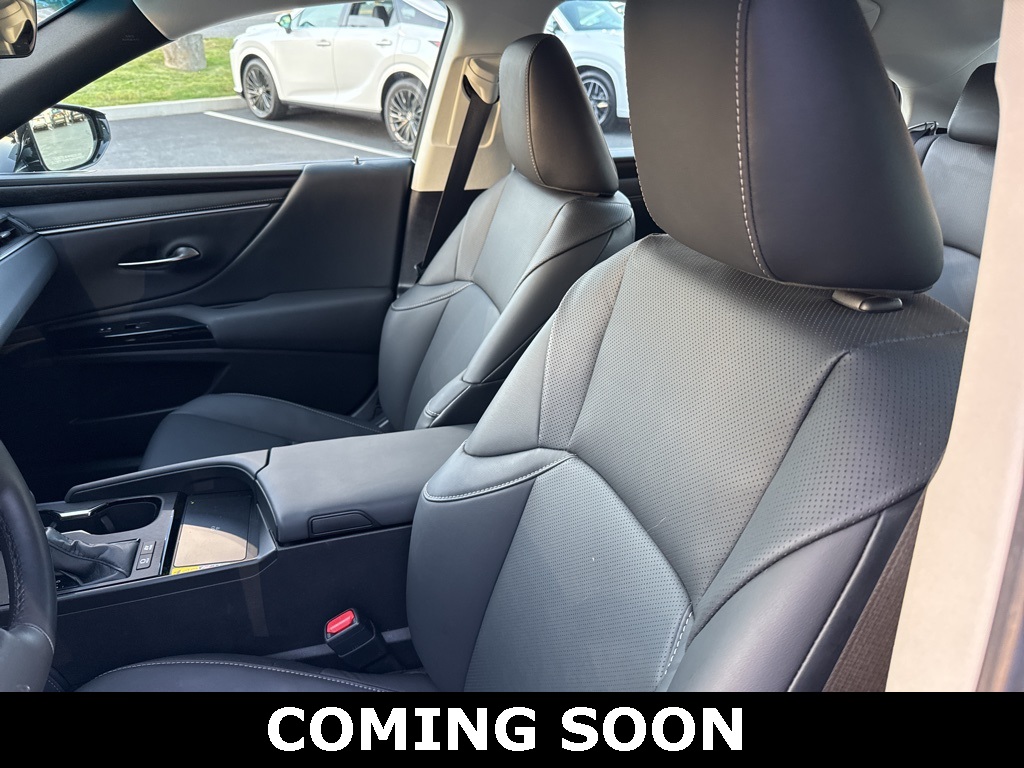 2025 Lexus ES Premium photo 4