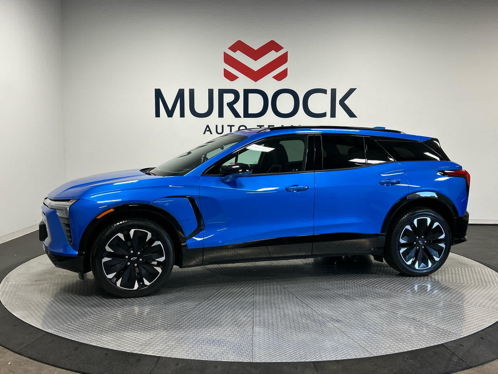 Used 2024 Chevrolet Blazer EV RS with VIN 3GNKDCRJ8RS105635 for sale in Logan, UT