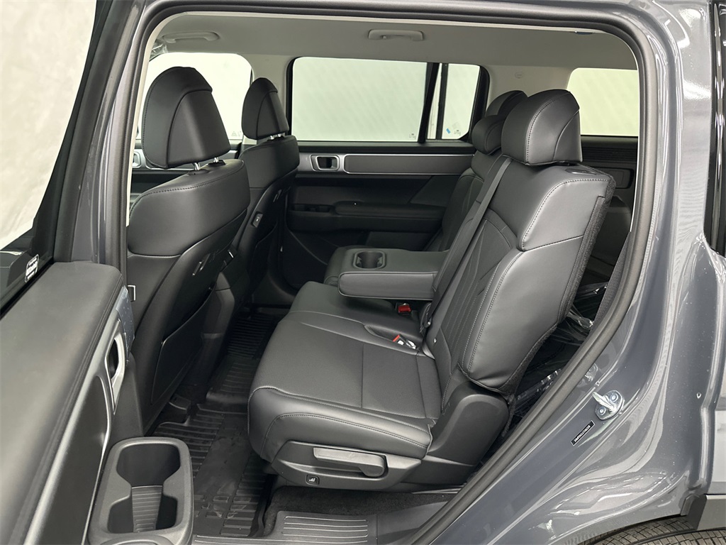 2026 Hyundai Santa Fe SEL photo 23