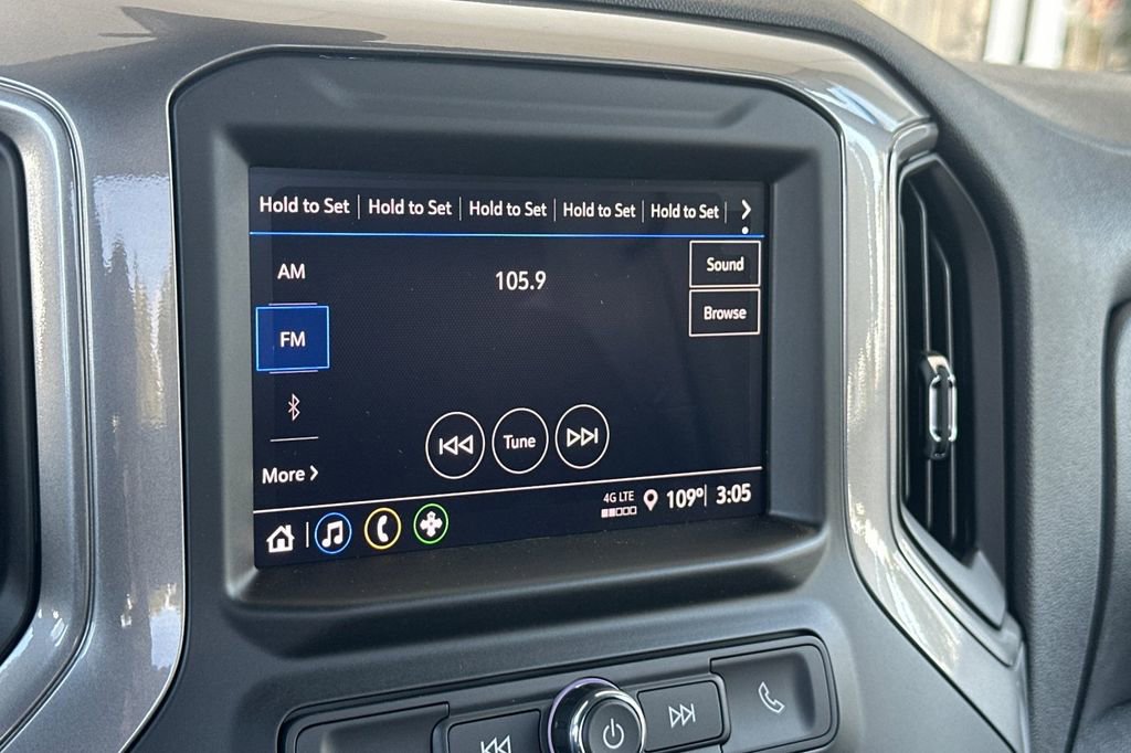 2026 Chevrolet Silverado 1500 photo 17