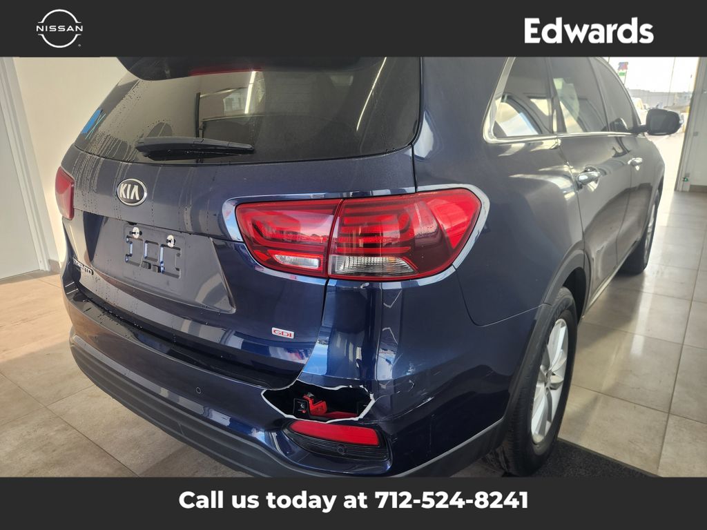 2019 Kia Sorento LX S photo 8