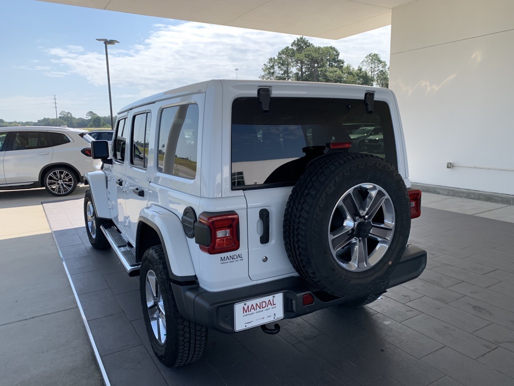 2020 Jeep Wrangler Unlimited Sahara photo 7