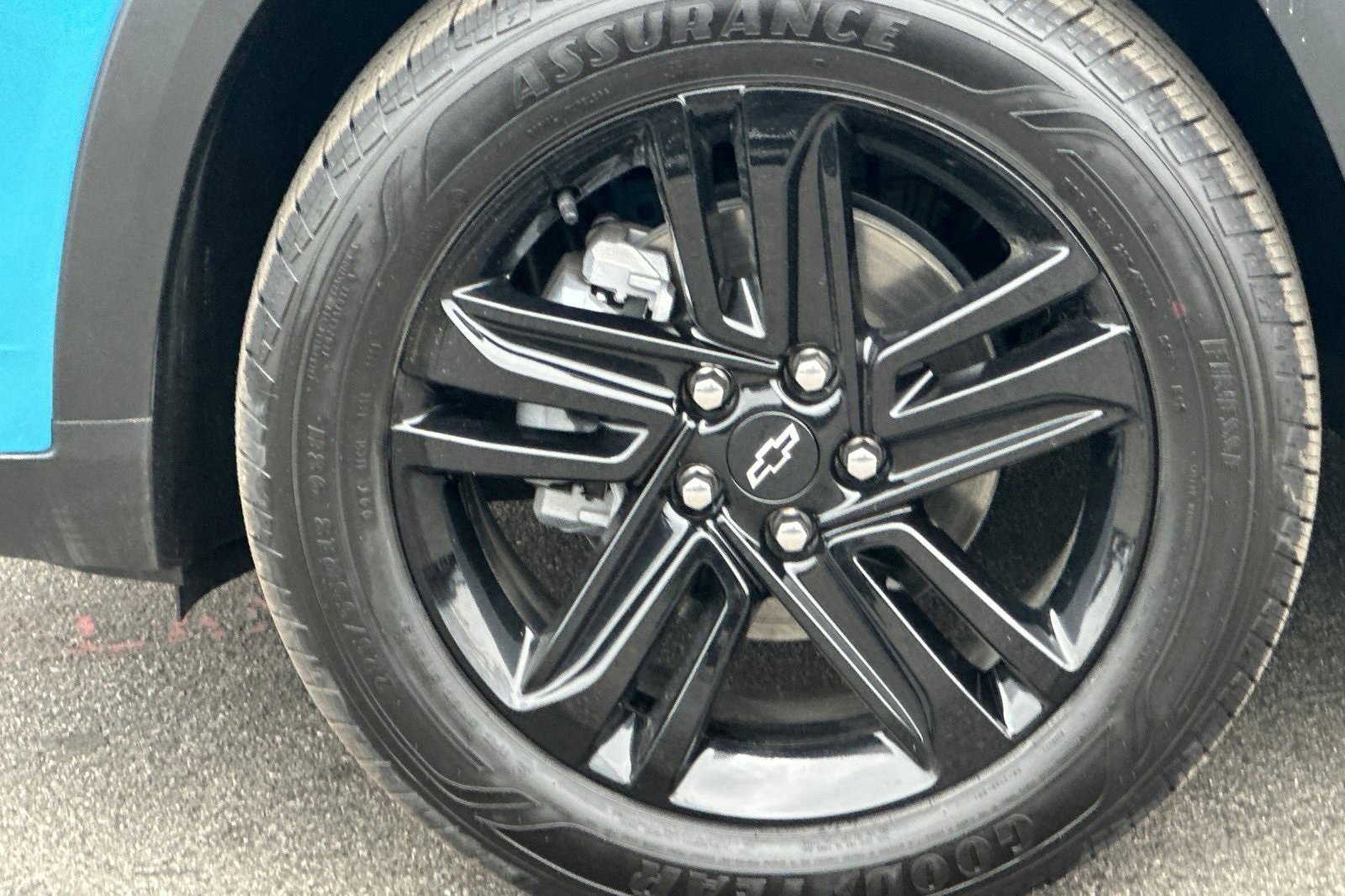 2025 Chevrolet Trax ACTIV photo 32