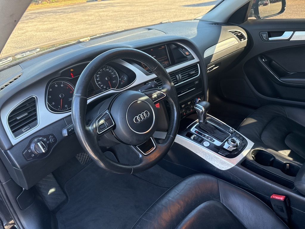 2015 Audi A4 2.0T Premium Plus Quattro photo 4