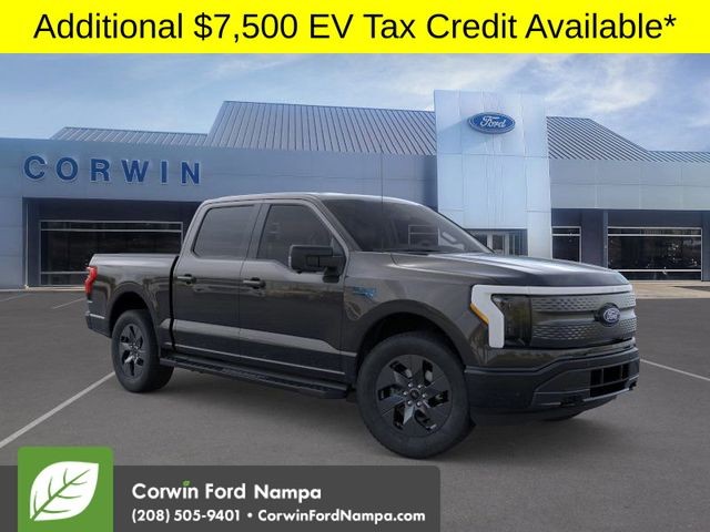 2025 Ford F-150 Lightning Flash