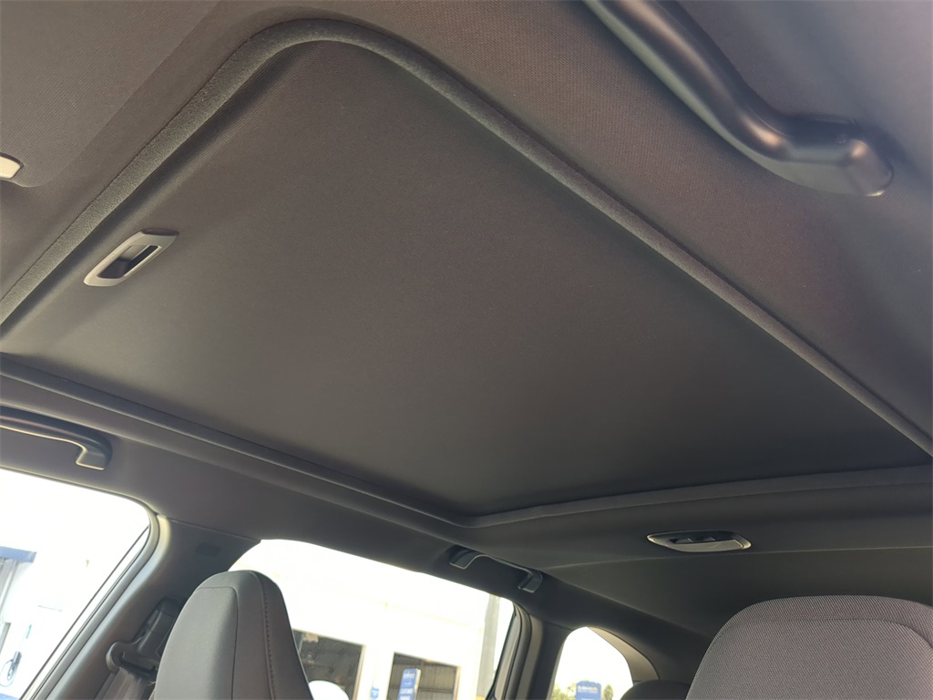 2025 Subaru Forester Premium photo 19