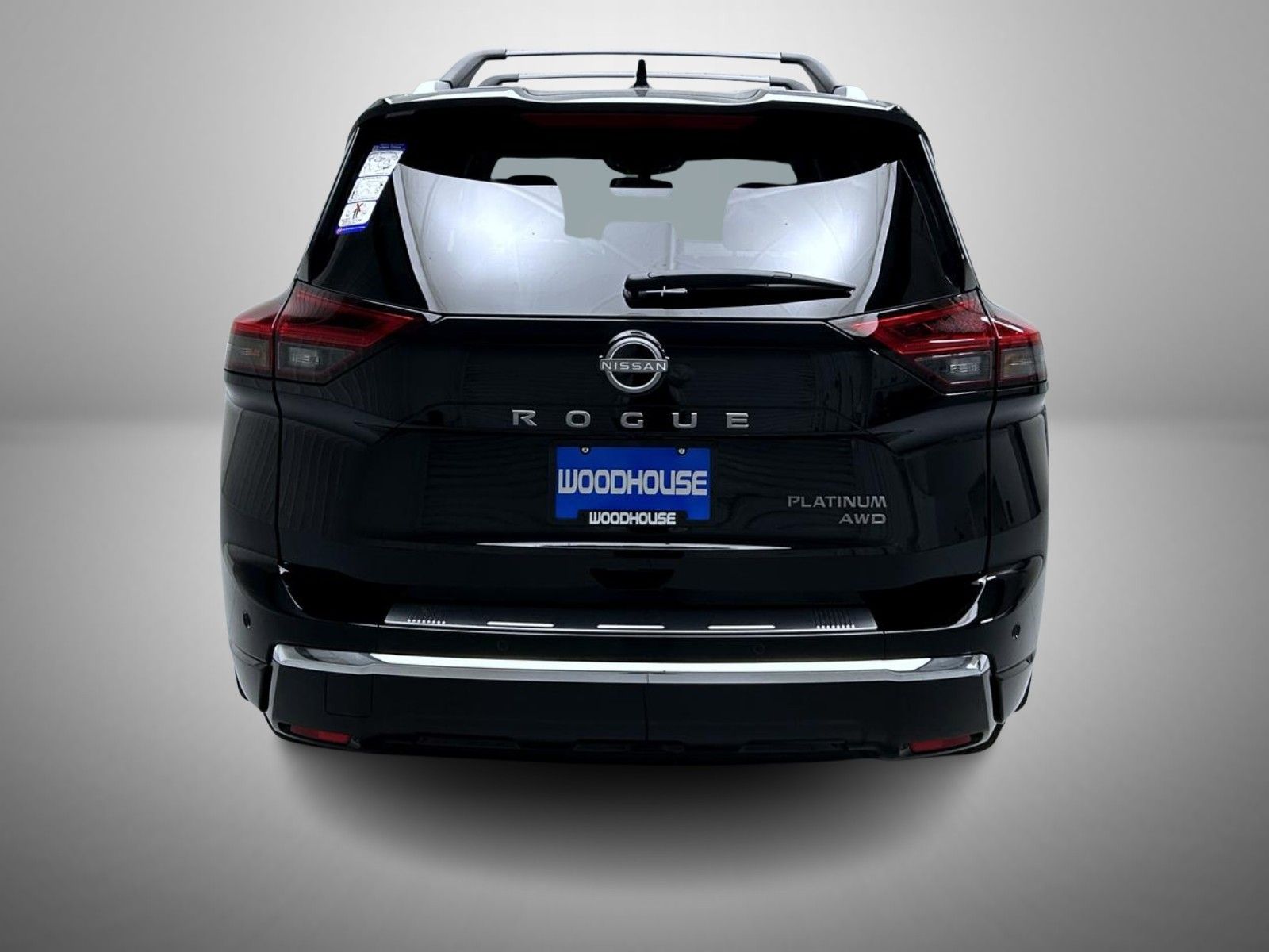 2026 Nissan Rogue Platinum photo 4