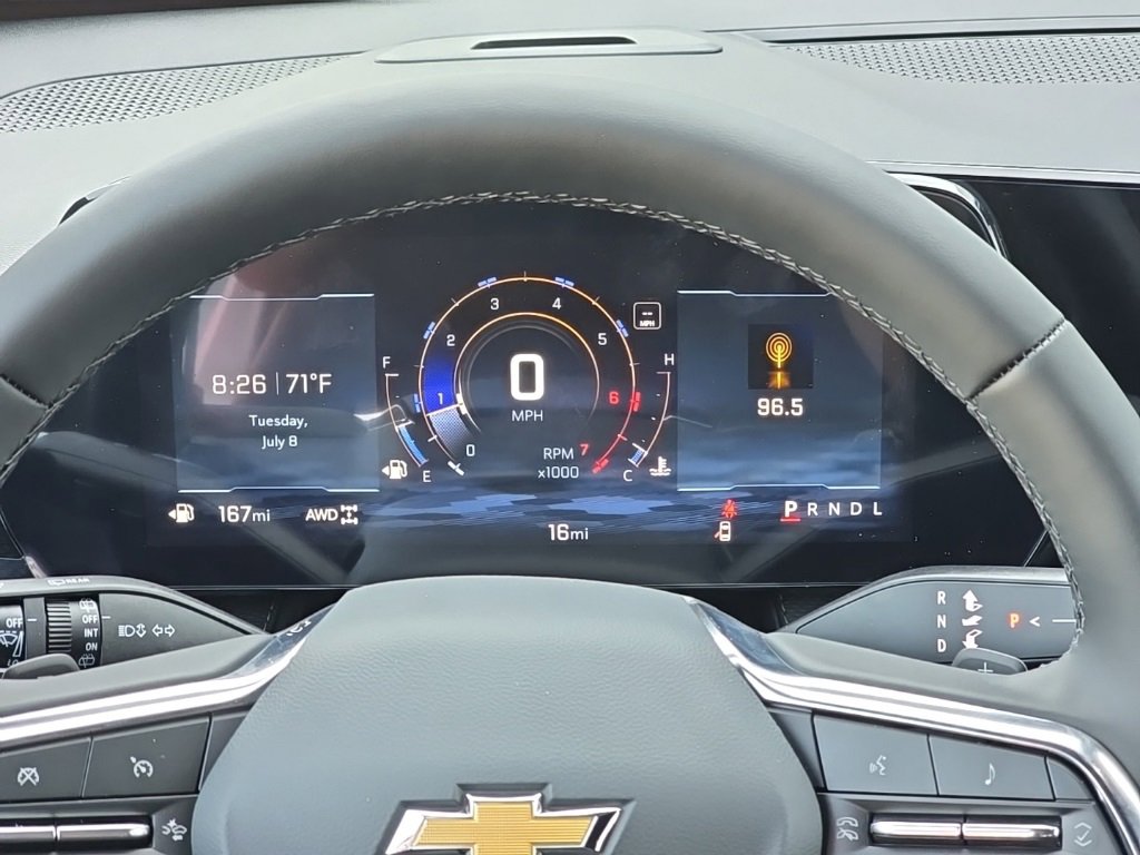 2026 Chevrolet Equinox LT photo 9