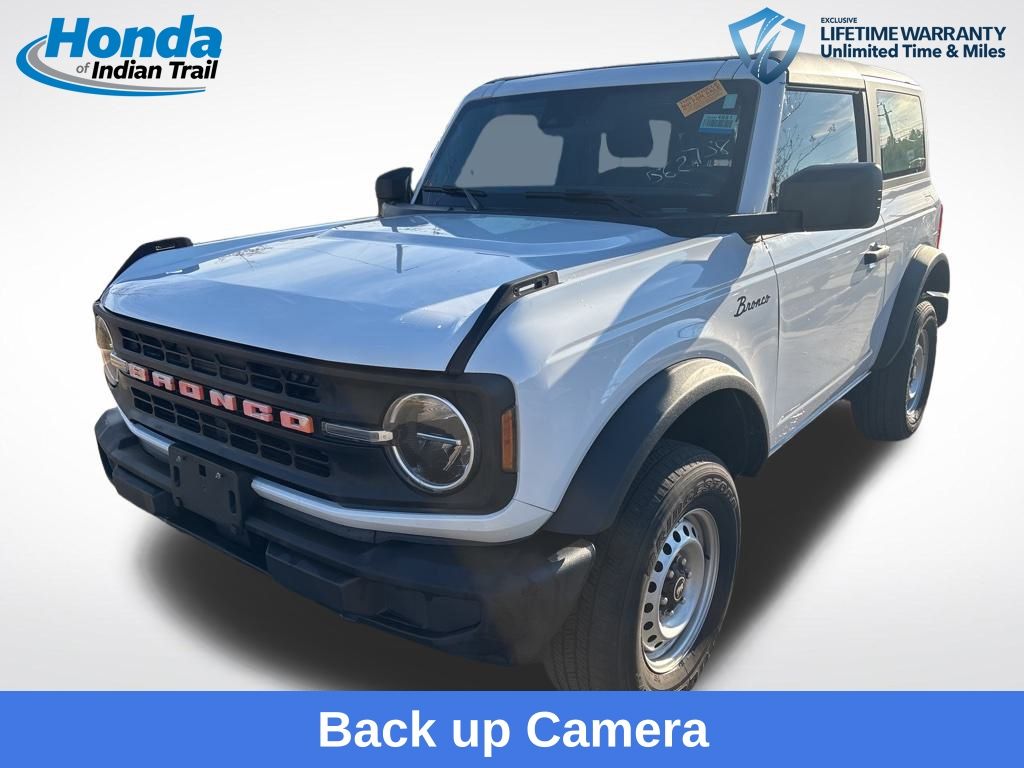 2022 Ford Bronco 2-Door Base's photo