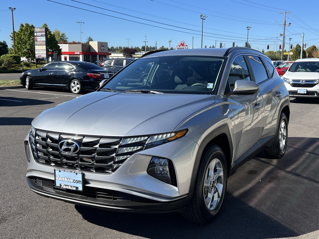 2024 Hyundai Tucson SEL photo 2