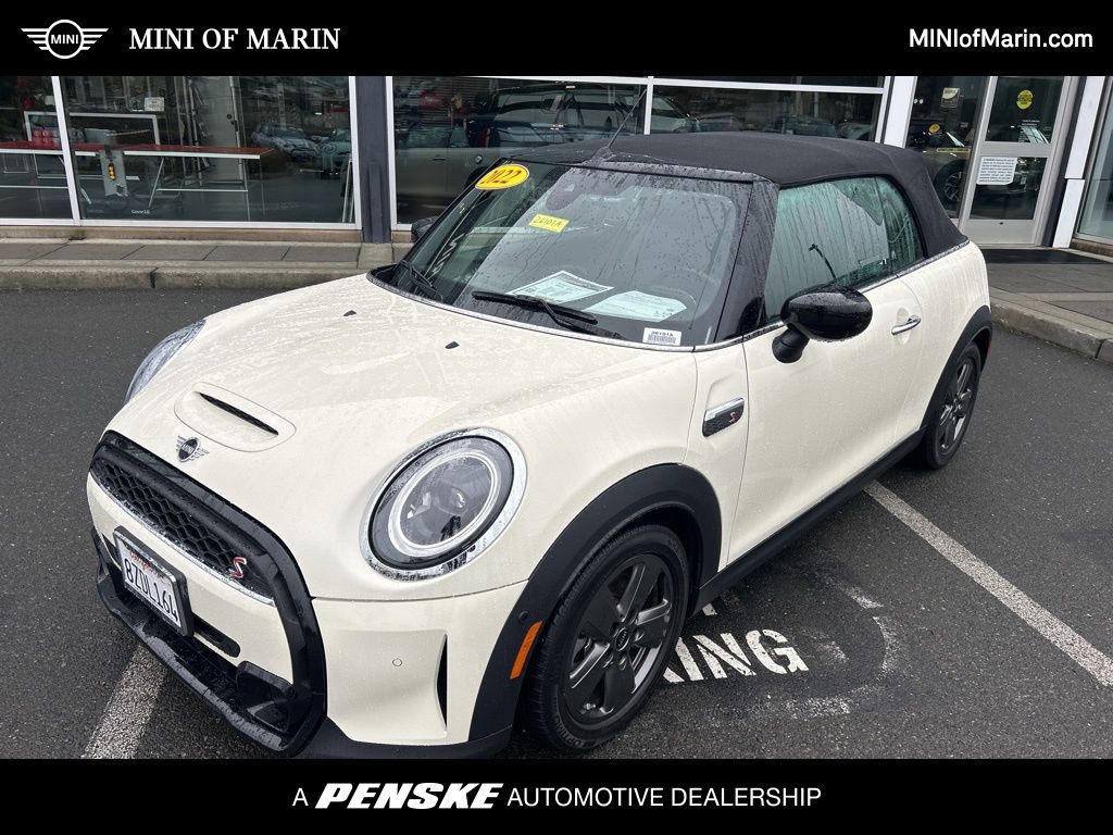 2022 MINI Convertible S's photo