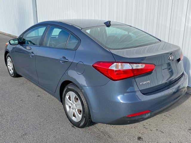 2016 Kia Forte LX photo 4