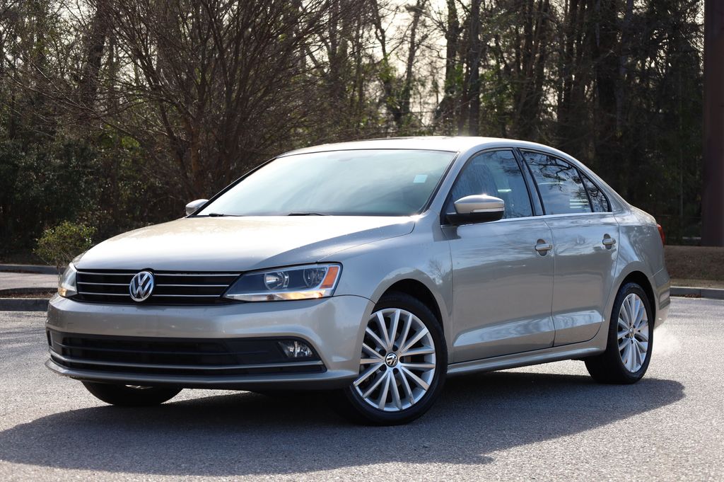 2016 Volkswagen Jetta SEL's photo