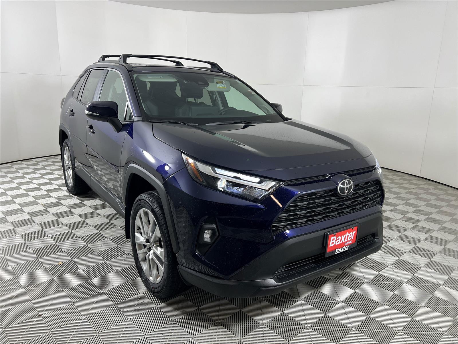 2025 Toyota RAV4 XLE Premium's photo