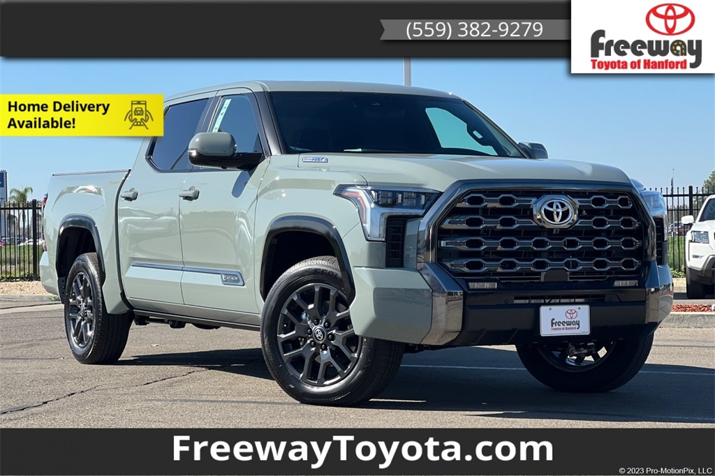 2026 Toyota Tundra Platinum's photo