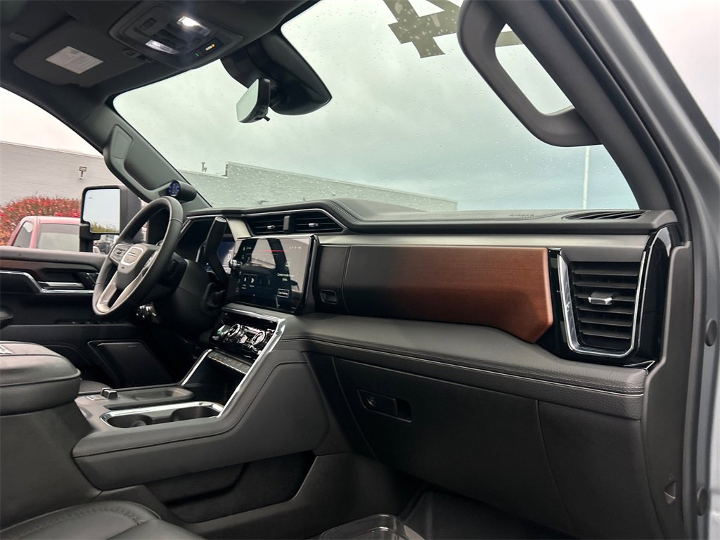 2024 GMC SIERRA HD - Image 35