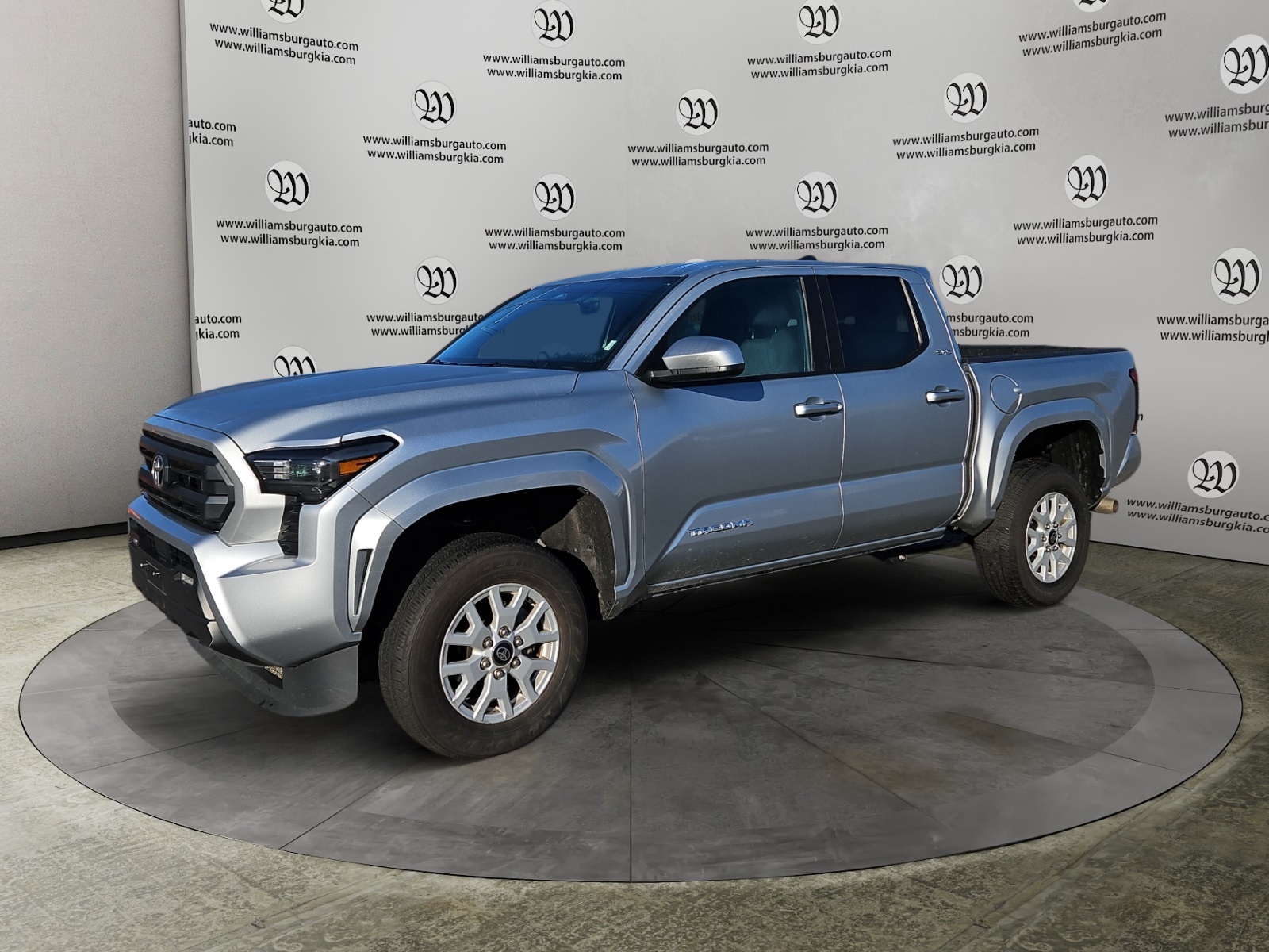 2024 Toyota Tacoma TRD Sport's photo