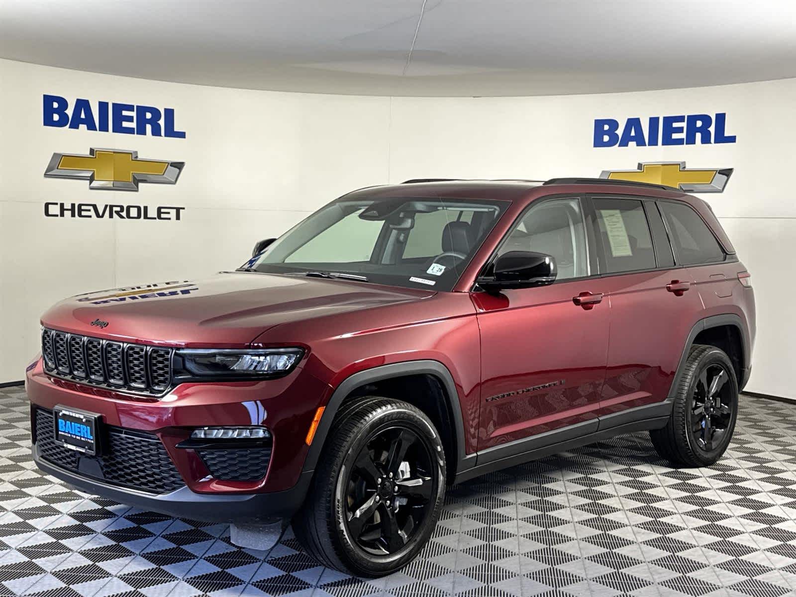 2023 Jeep Grand Cherokee Limited's photo