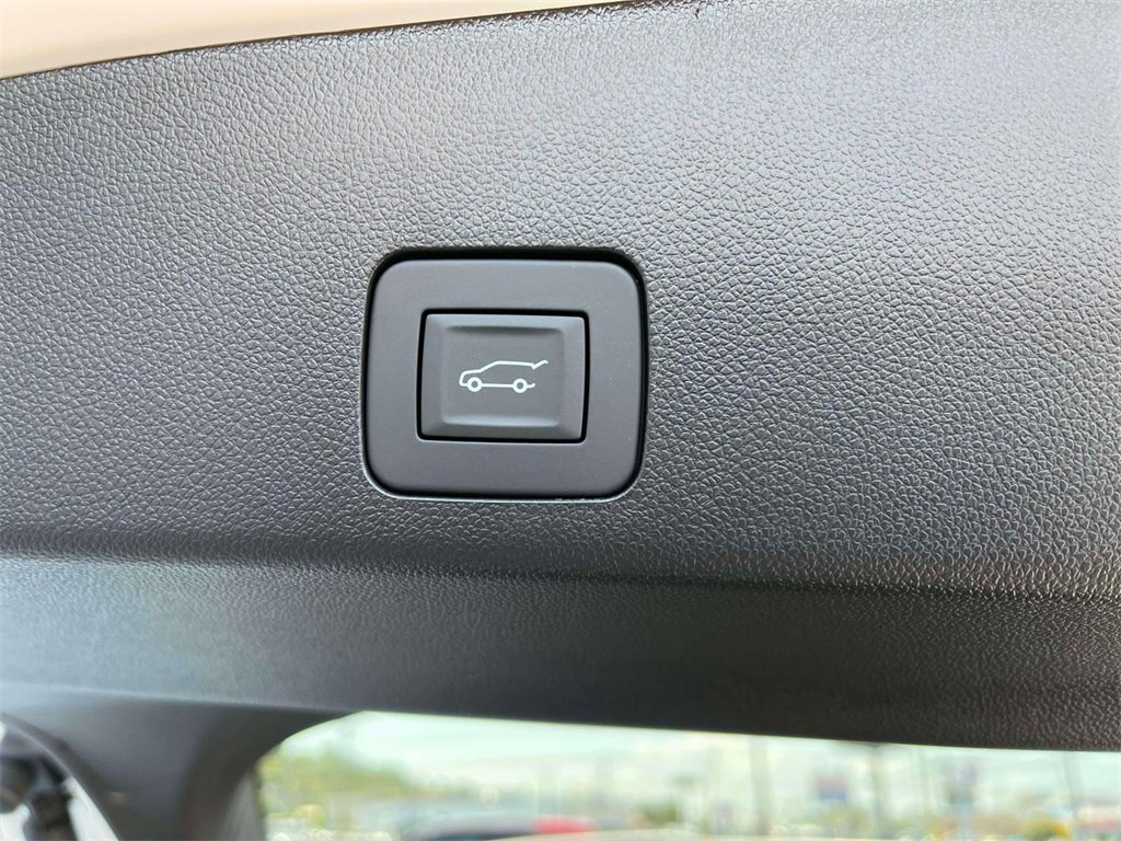 2026 Buick Encore GX Sport Touring photo 18