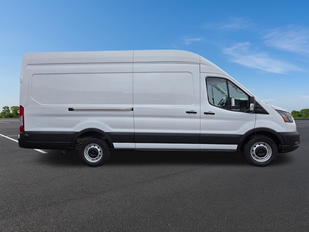 2024 Ford Transit photo 3